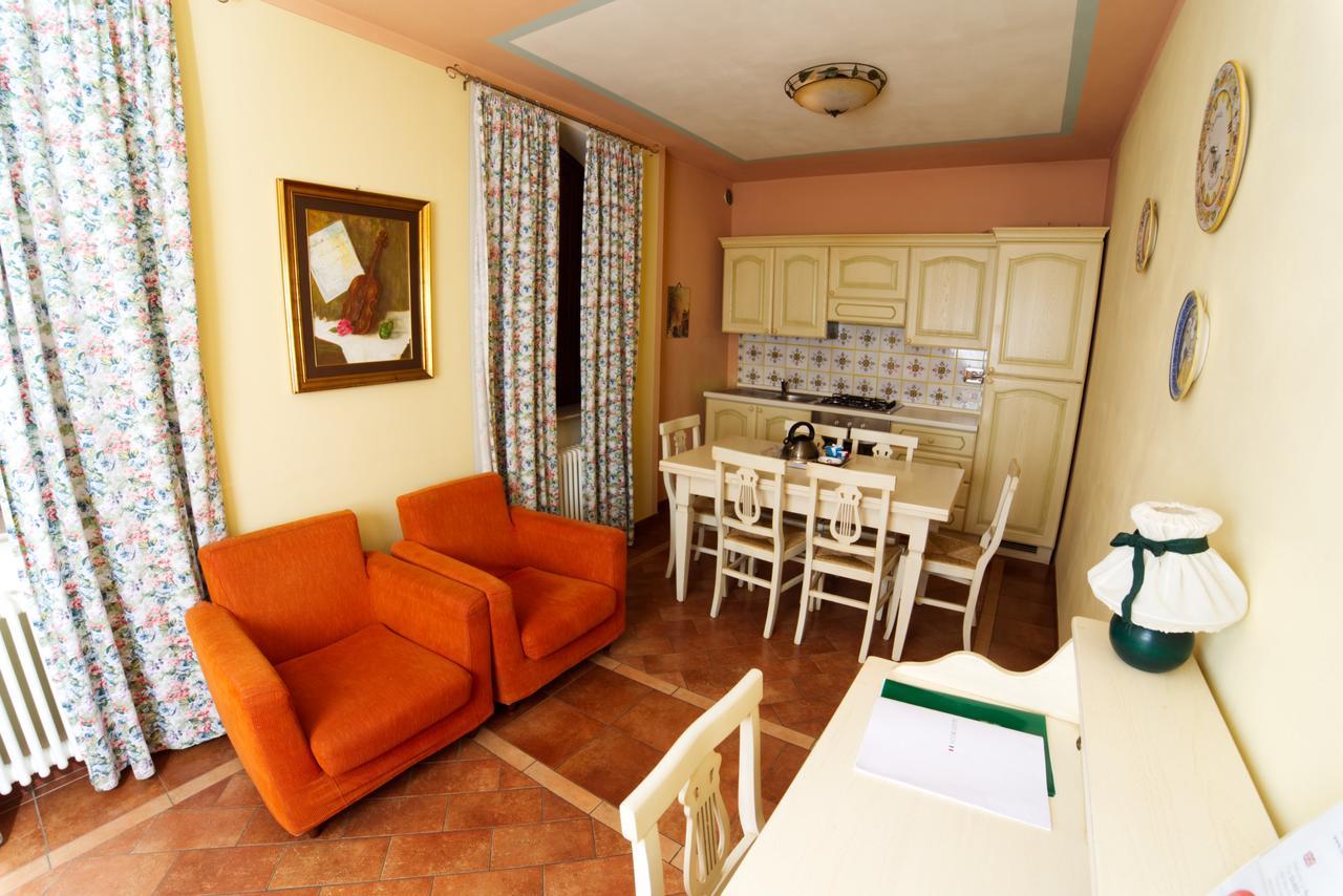 Residenze L'Uncinaia Holiday House เปรูจา ภายนอก รูปภาพ