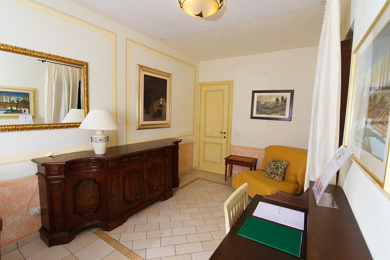 Residenze L'Uncinaia Holiday House เปรูจา ภายนอก รูปภาพ