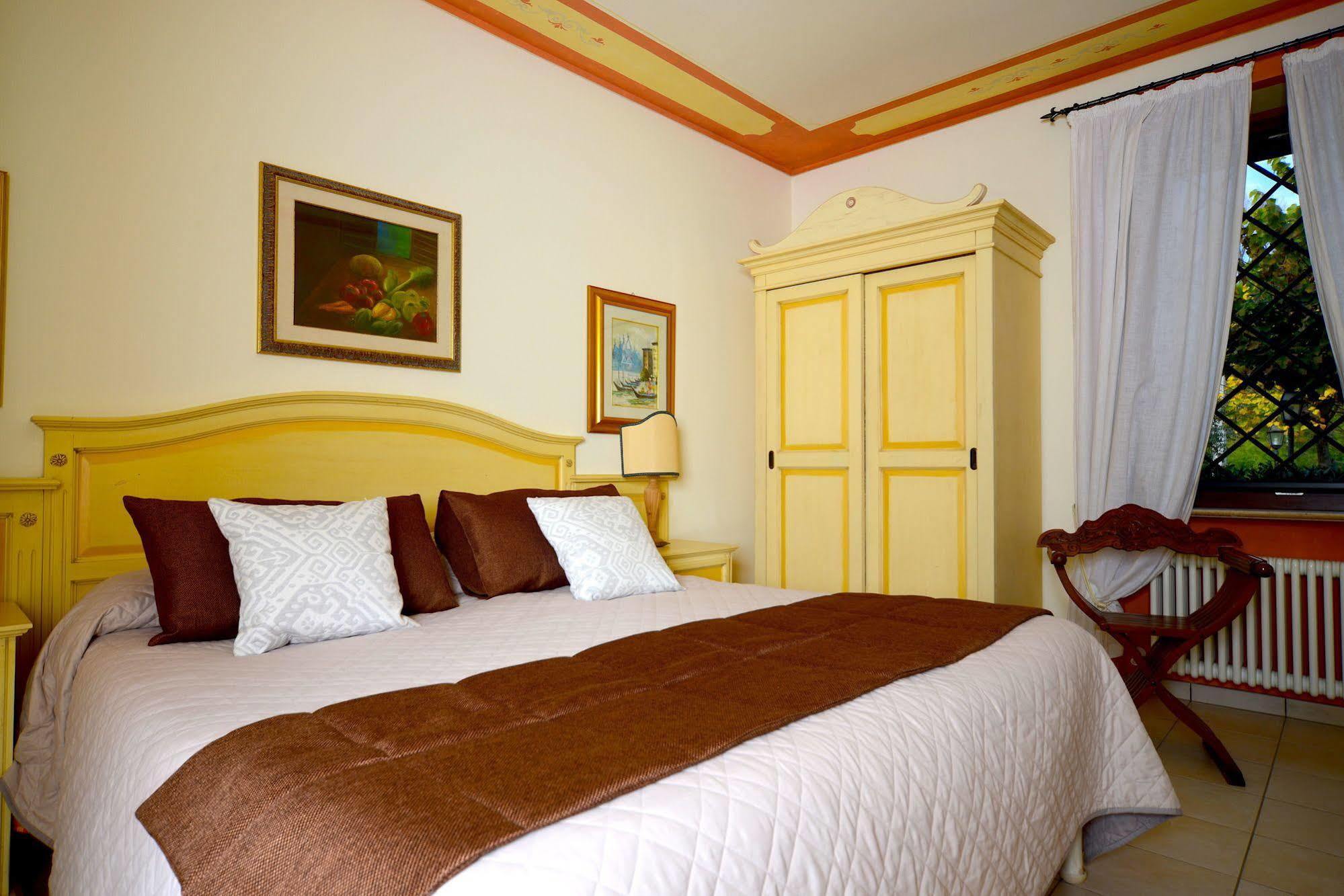 Residenze L'Uncinaia Holiday House เปรูจา ภายนอก รูปภาพ