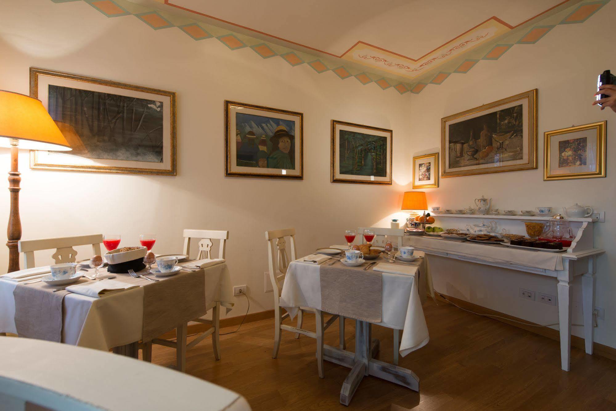 Residenze L'Uncinaia Holiday House เปรูจา ภายนอก รูปภาพ